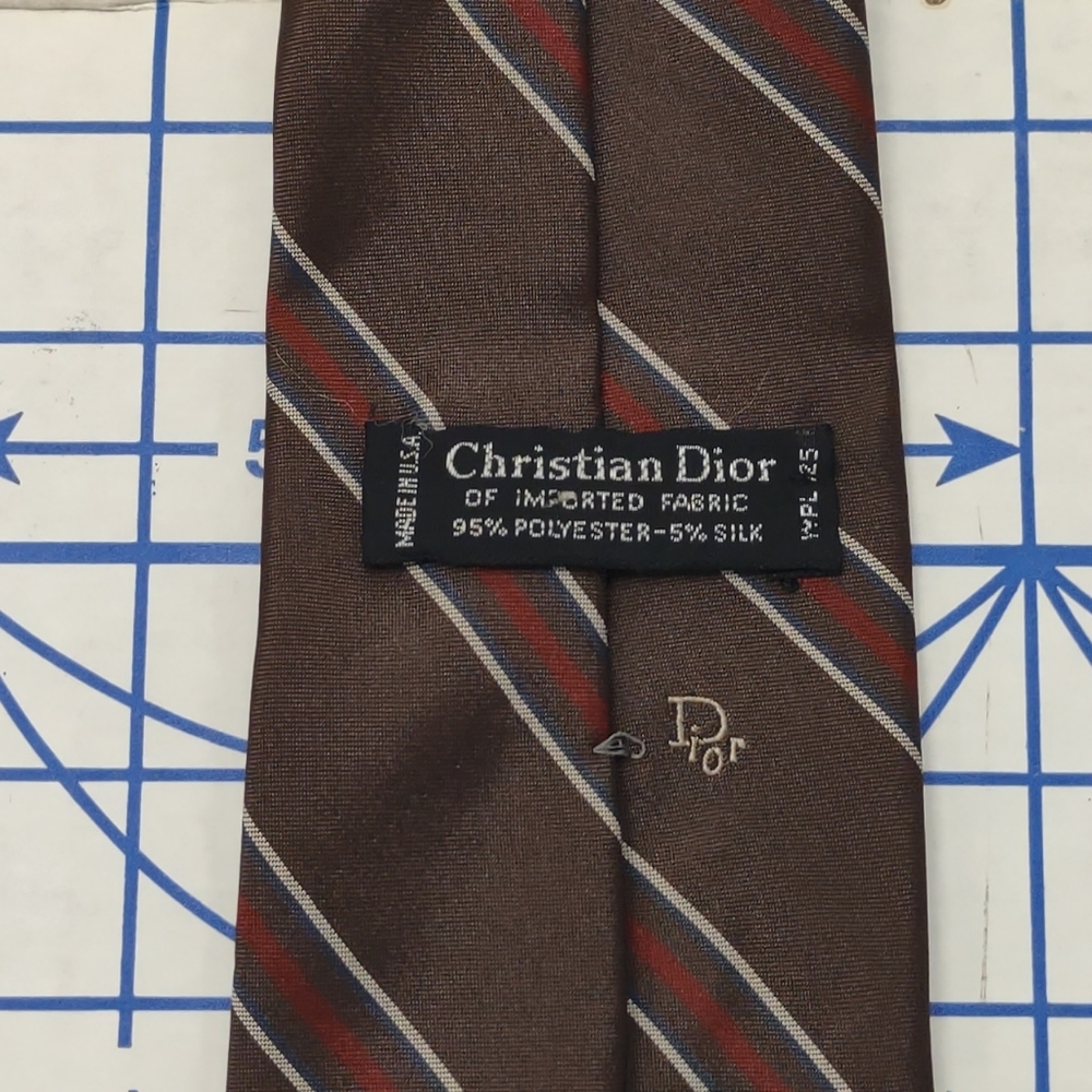 Vintage Christian Dior of Imported Fabric Tie Brown 95% Polyester 5% Silk - Picture 4 of 4